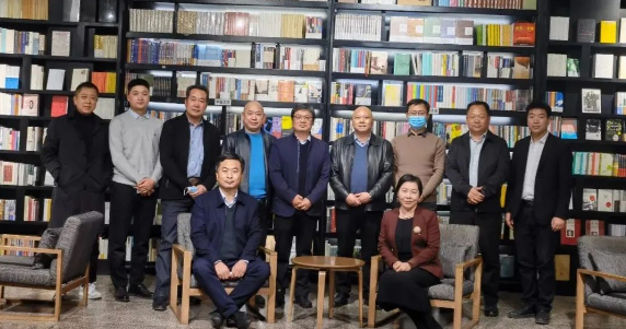 洛阳国展资产管理公司领导莅临索克集团参观考察